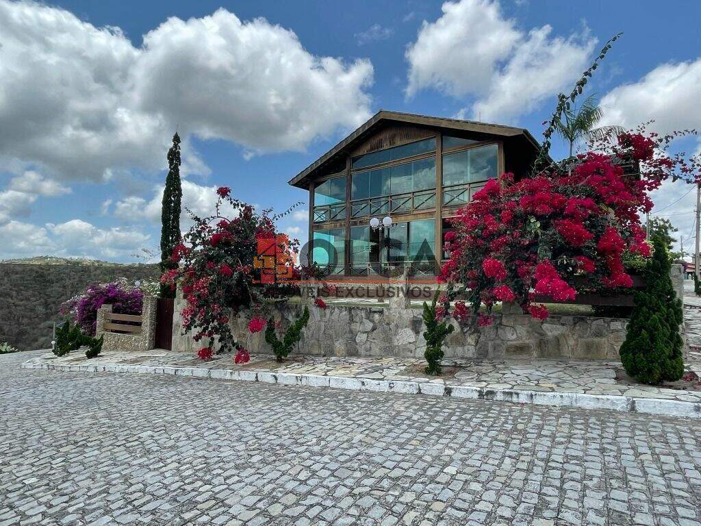 Casa à venda no bairro Campos Do Jordão: 