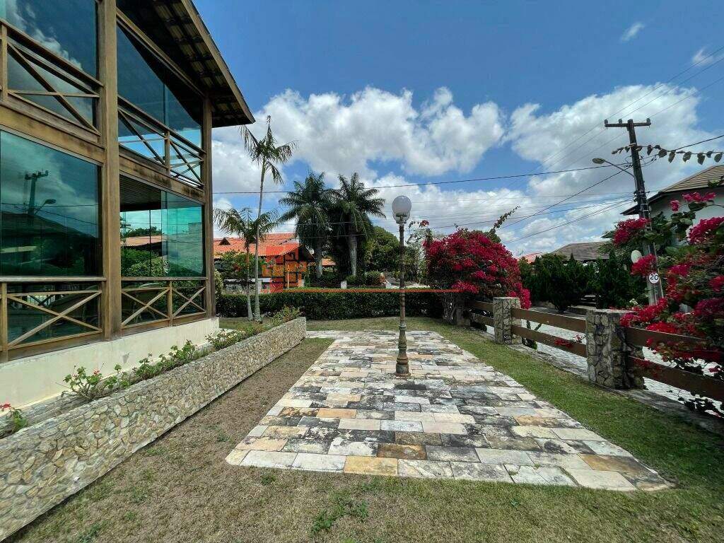 Casa à venda no bairro Campos Do Jordão: 