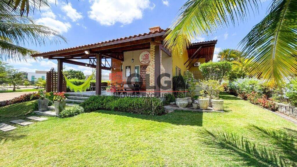 Casa à venda no bairro Insurreição: 