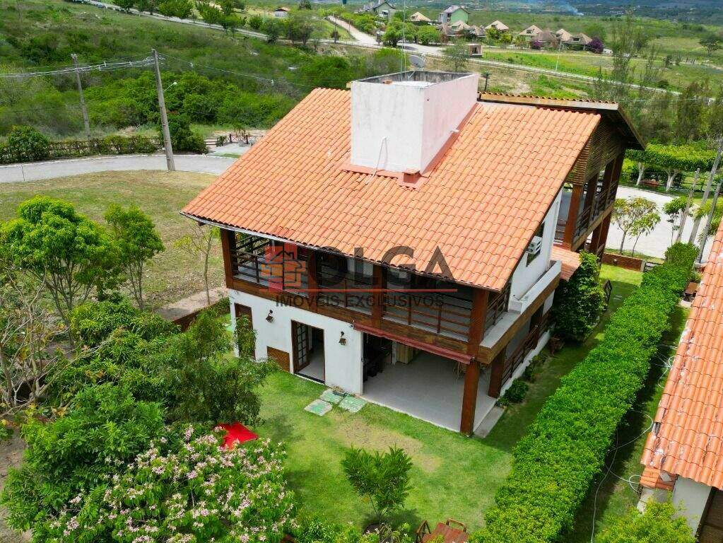 Casa à venda no bairro Insurreição: 
