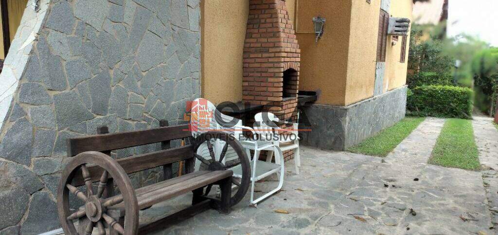 Casa à venda no bairro Santana: 
