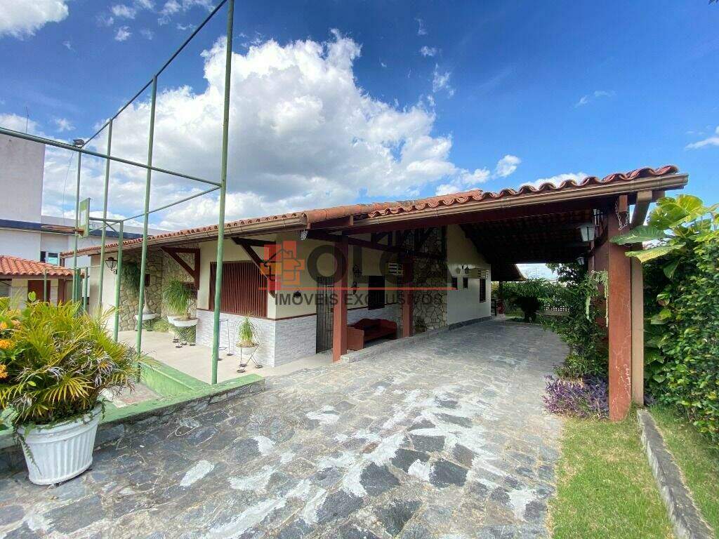 Casa à venda no bairro Cruzeiro: 