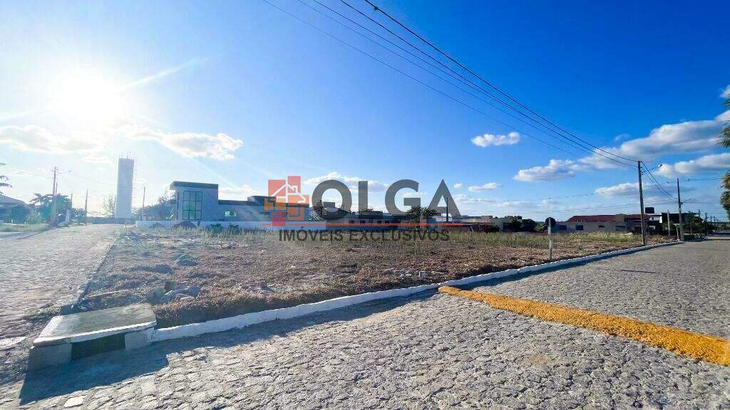 Terreno à venda no bairro Insurreição: 