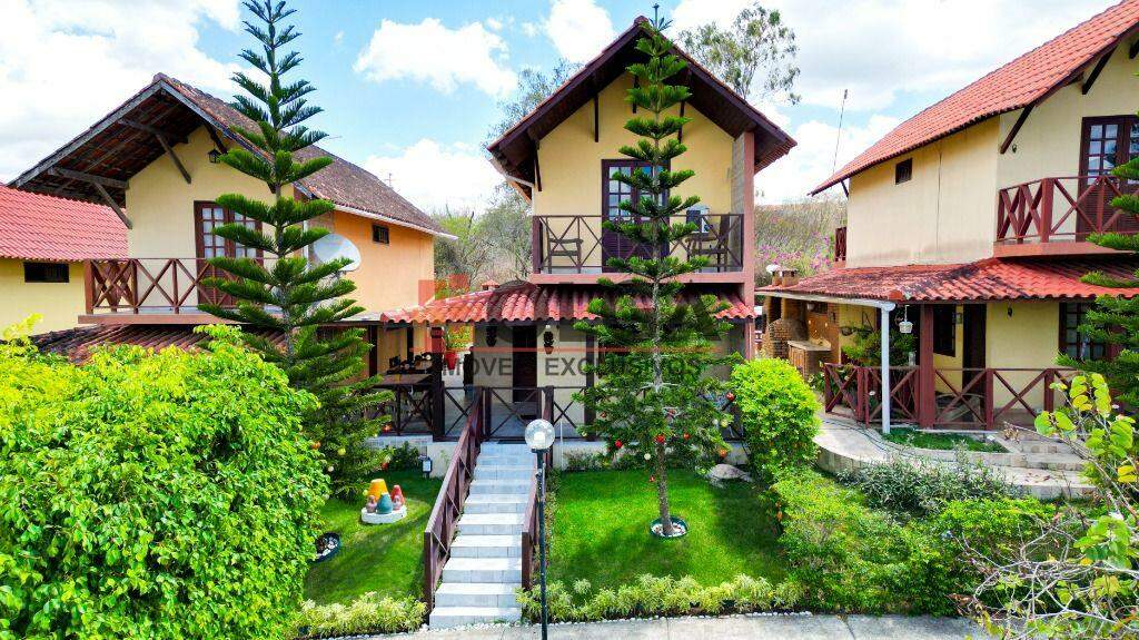 Casa à venda no bairro Santana: 