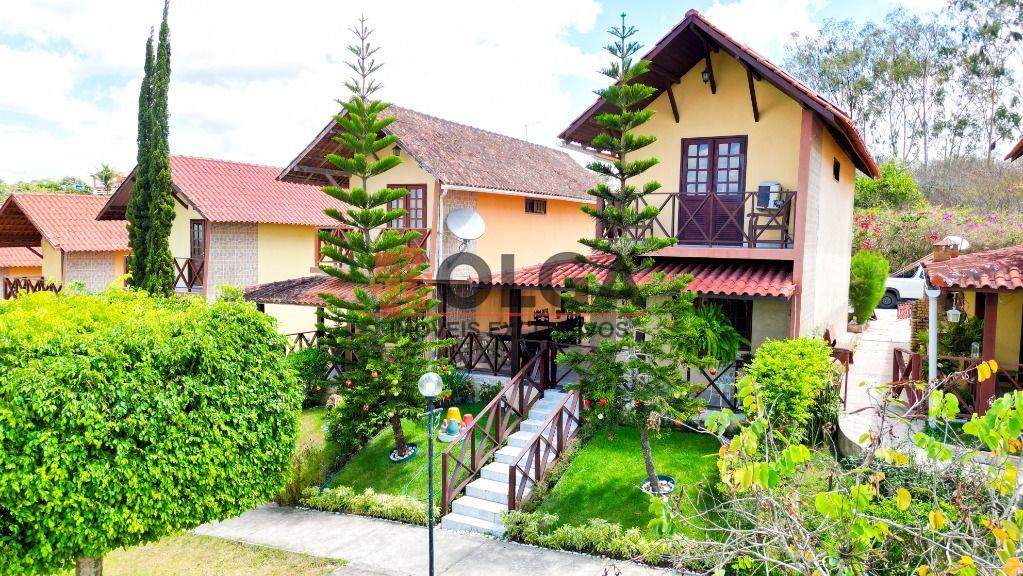 Casa à venda no bairro Santana: 