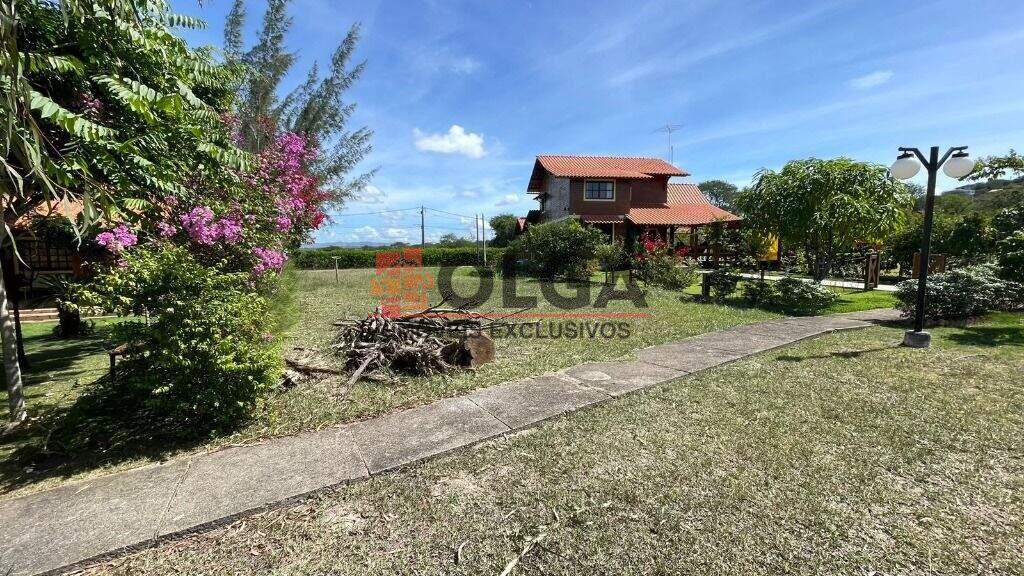 Terreno à venda no bairro Bairro Novo: 