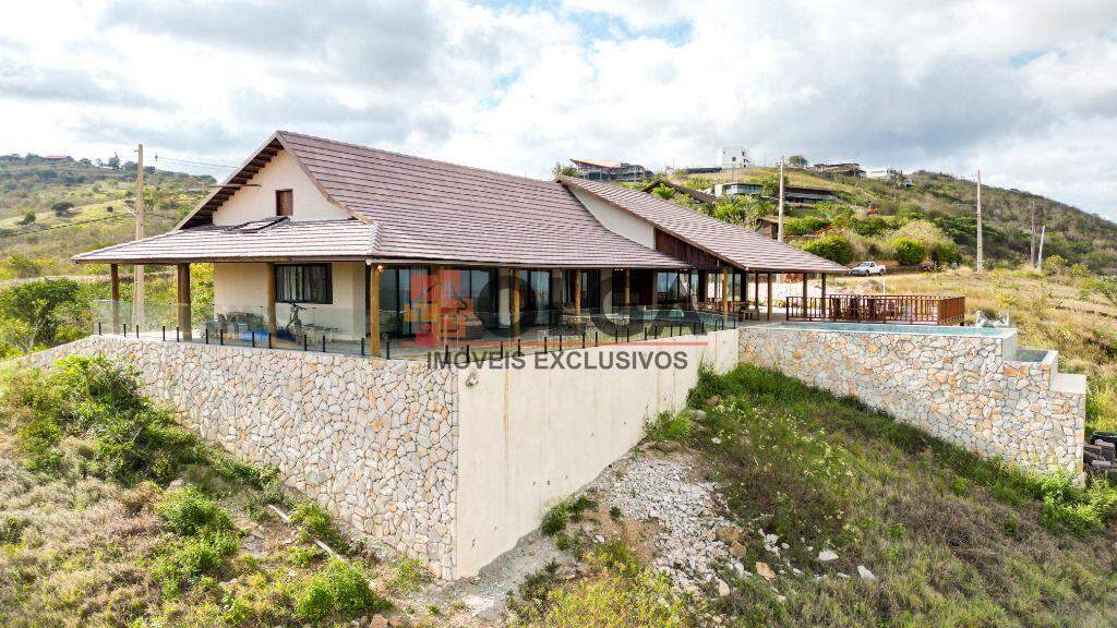 Casa à venda no bairro Alpes Suiços: 