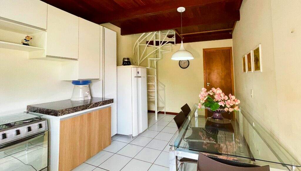 Flat à venda no bairro Insurreição: 