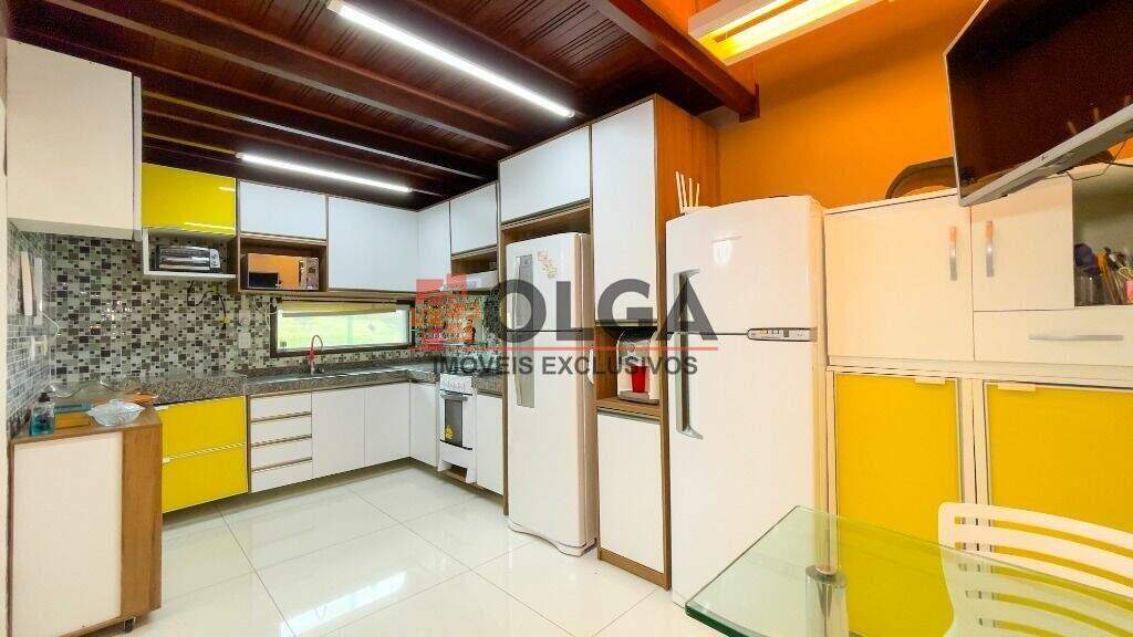 Flat à venda no bairro Rodovia Br 232: 