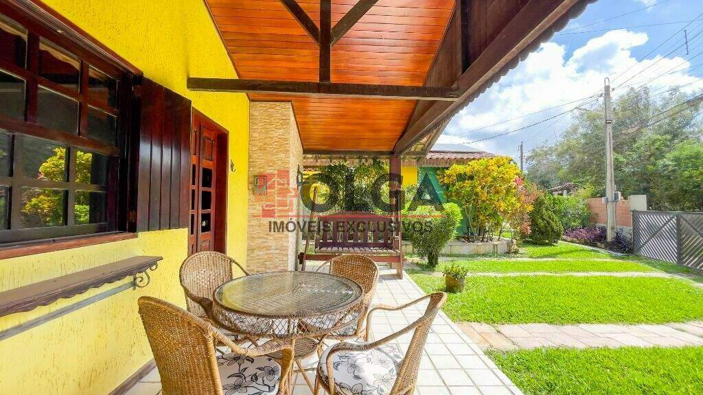 Casa à venda no bairro Santana: 