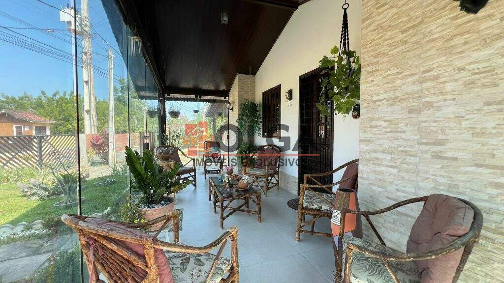 Casa à venda no bairro Santana: 