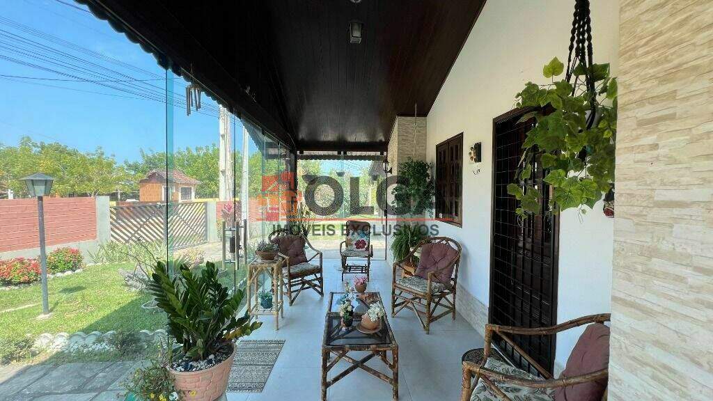 Casa à venda no bairro Santana: 