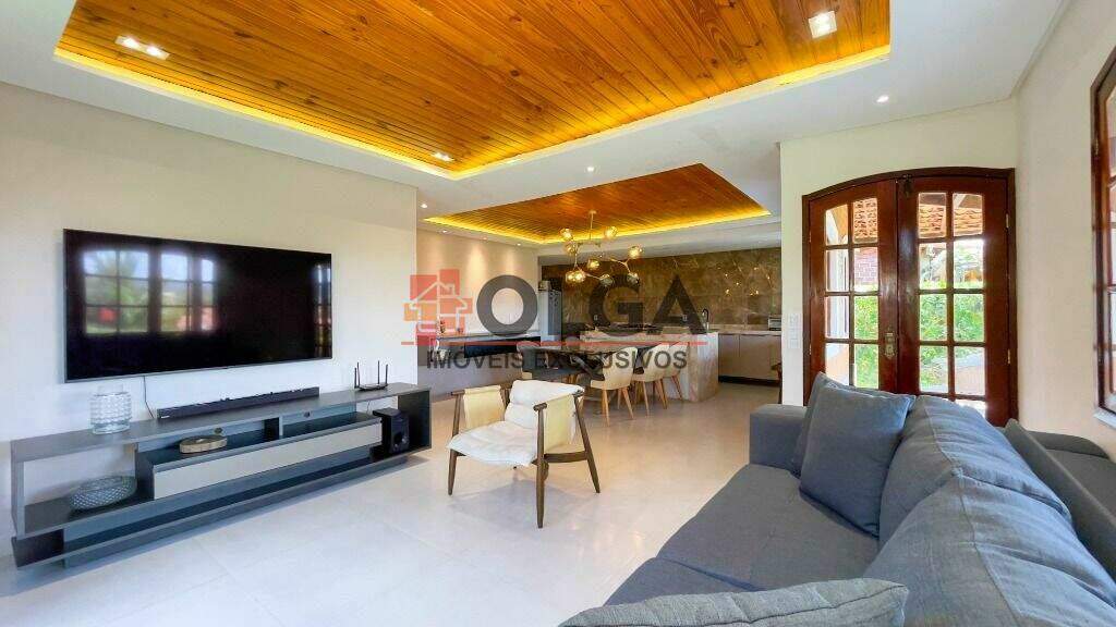 Casa à venda no bairro Santana: 