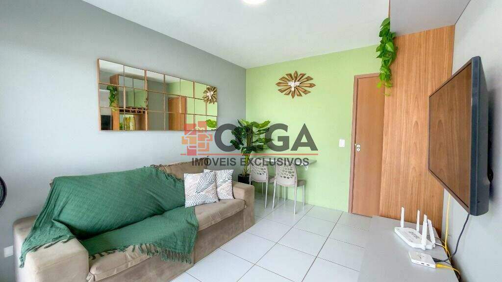 Flat à venda no bairro Rodovia Br 232: 