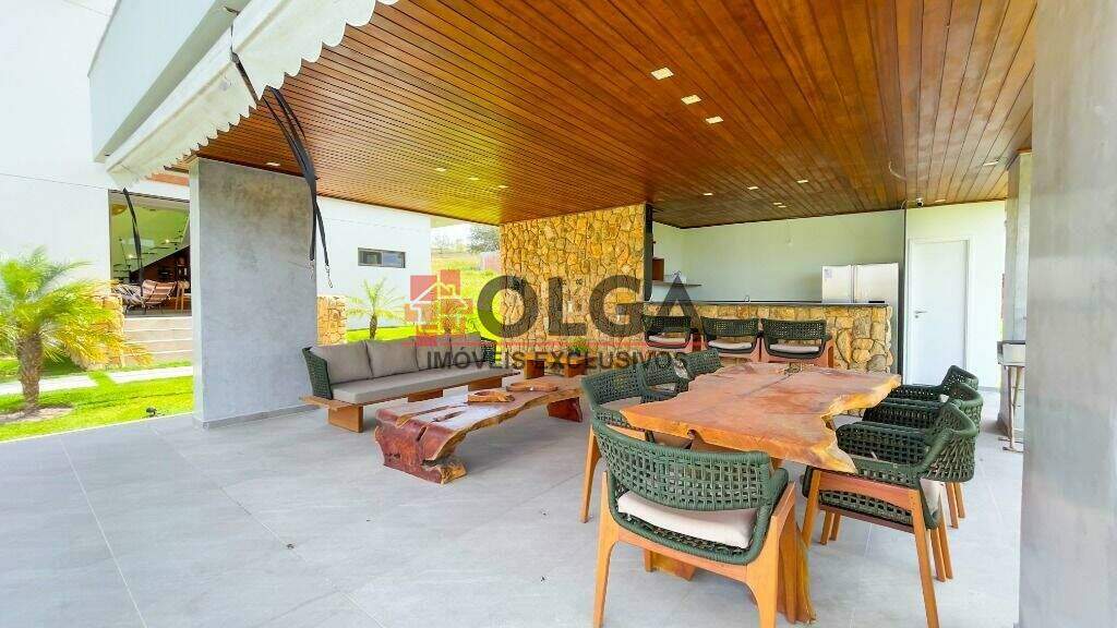 Casa à venda no bairro Santana: 
