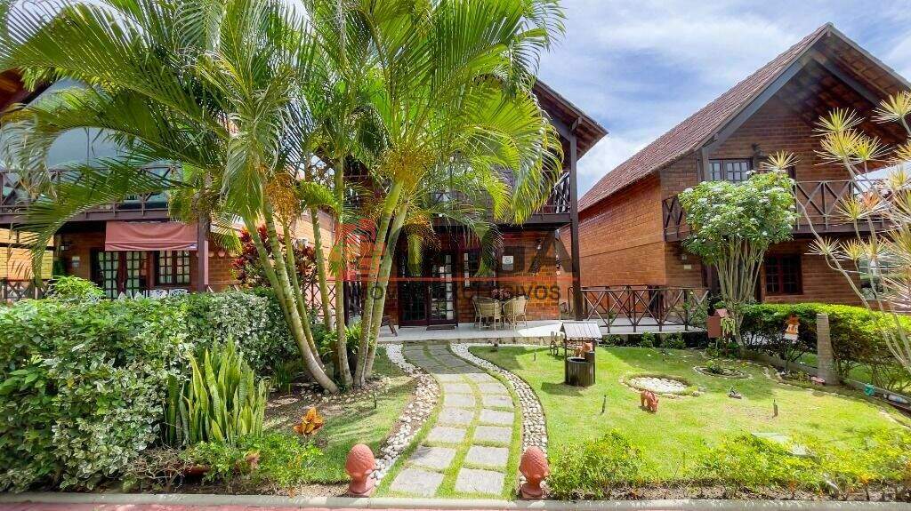 Casa à venda no bairro Santana: 