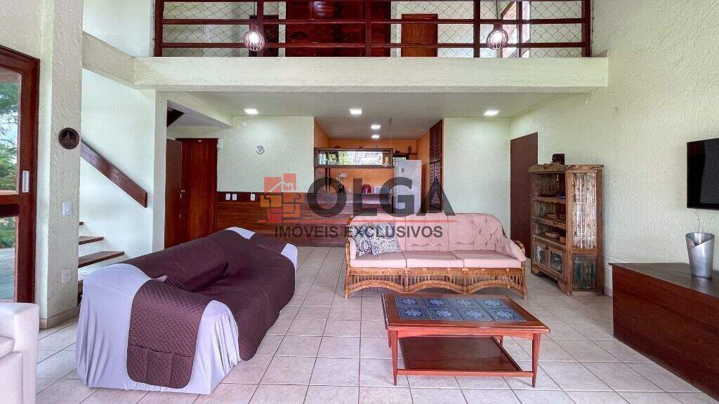 Casa à venda no bairro Insurreição: 