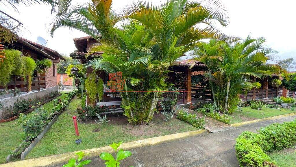Casa à venda no bairro Santana: 