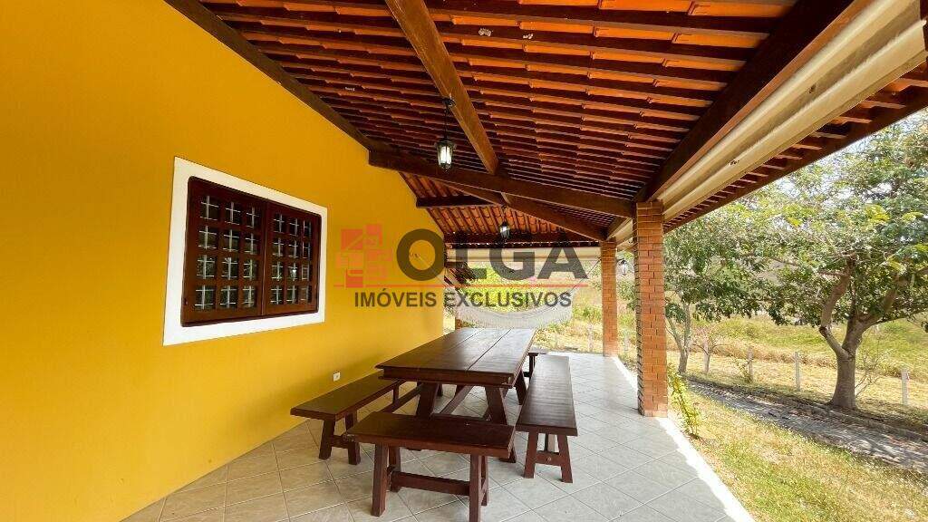 Casa à venda no bairro Rodovia Br 232: 