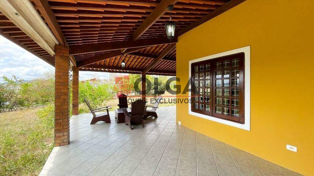 Casa à venda no bairro Rodovia Br 232: 