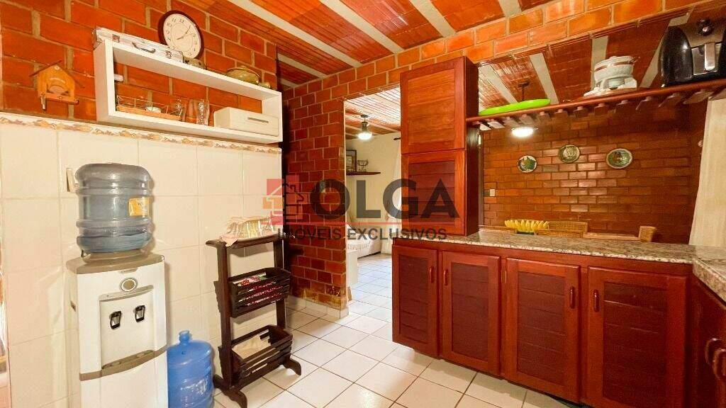 Casa à venda no bairro Santana: 