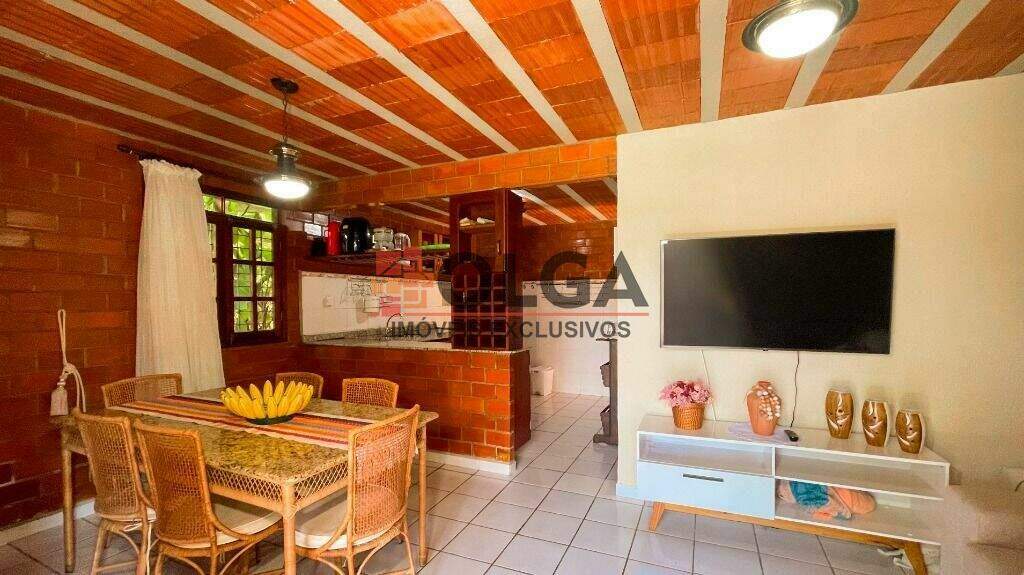 Casa à venda no bairro Santana: 