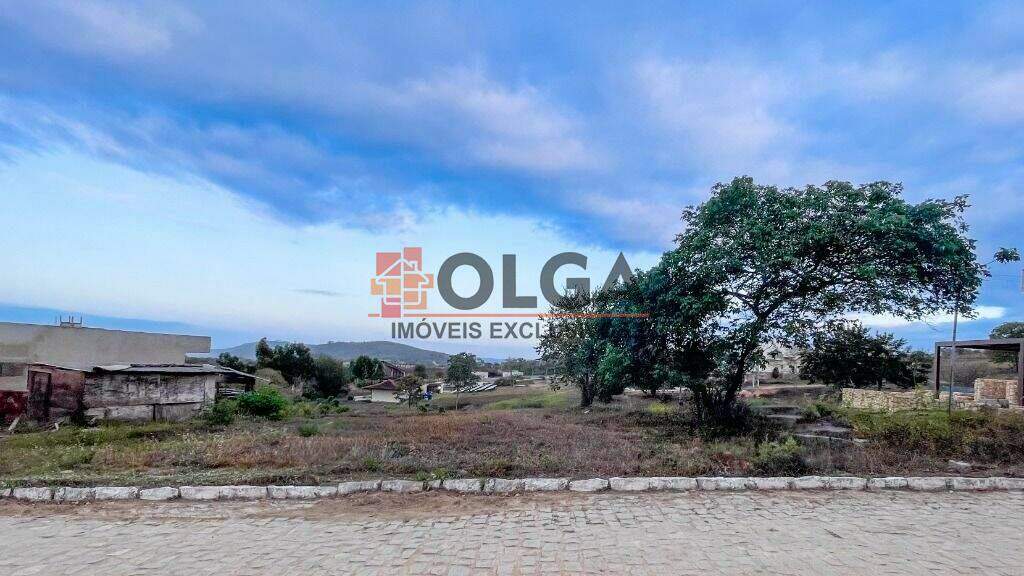Terreno à venda no bairro Santana: 