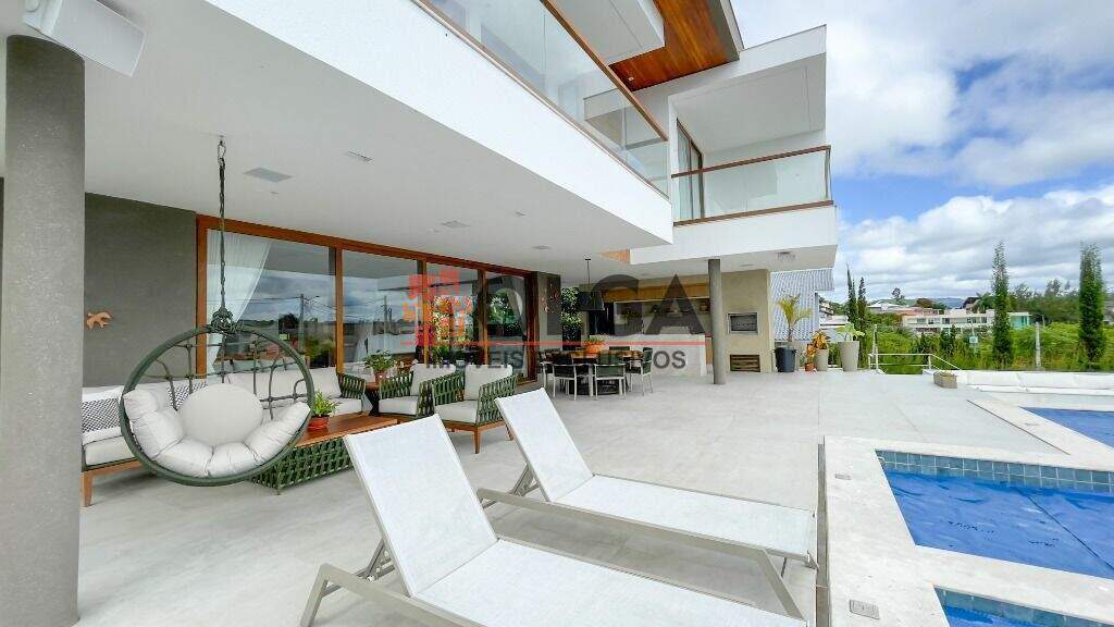 Casa à venda no bairro Porta Florada: 