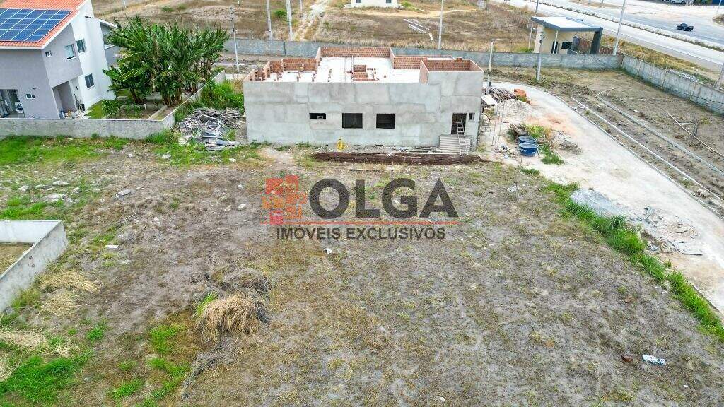 Terreno à venda no bairro Insurreição: 