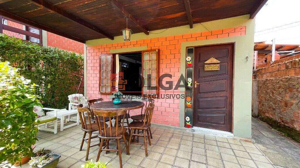 Casa à venda no bairro Porta Florada: 