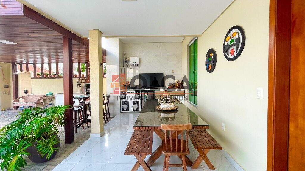 Casa à venda no bairro Cruzeiro: 