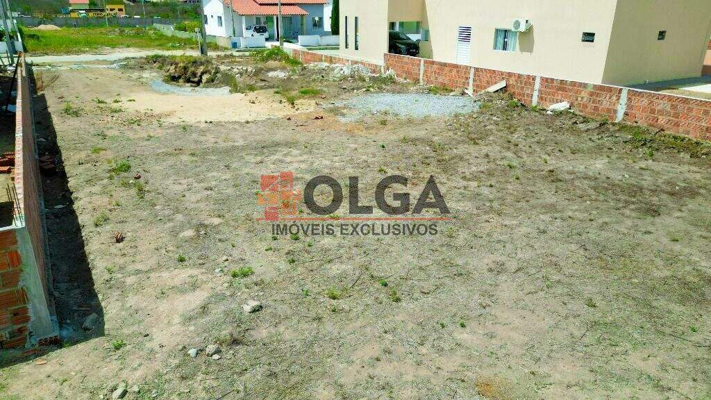Terreno à venda no bairro Insurreição: 