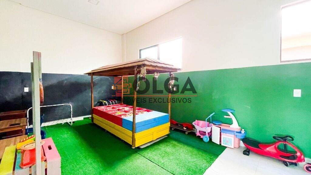 Apartamento à venda no bairro Cruzeiro: 