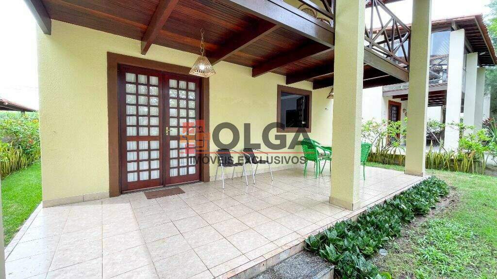 Casa à venda no bairro Santana: 