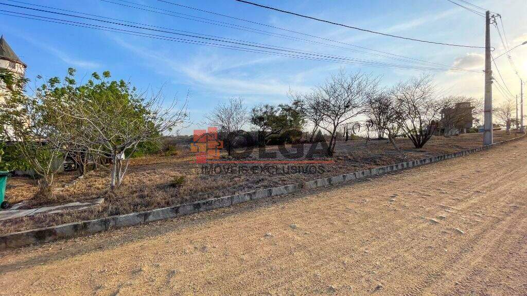 Terreno à venda no bairro Campos Do Jordão: 