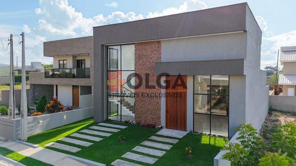 Casa à venda no bairro Alpes Suiços: 