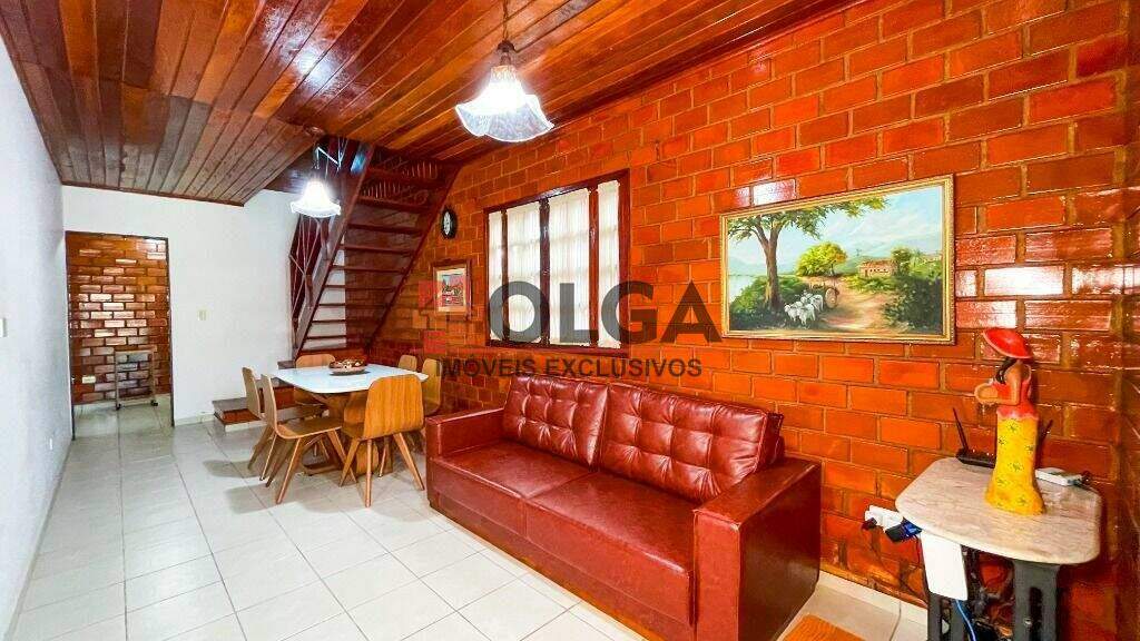 Casa à venda no bairro Santana: 