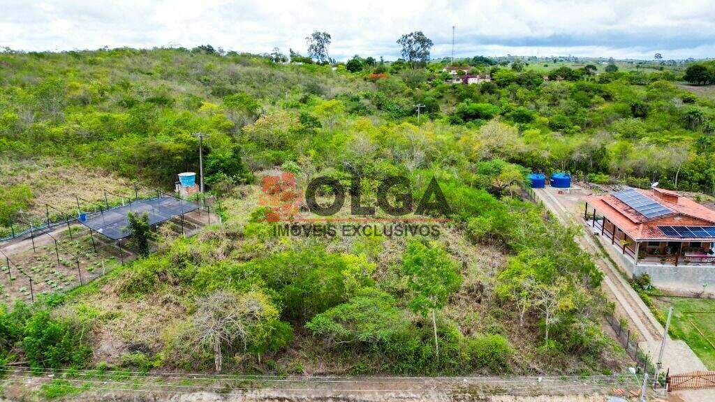 Terreno à venda no bairro Vale do Ipojuca: 