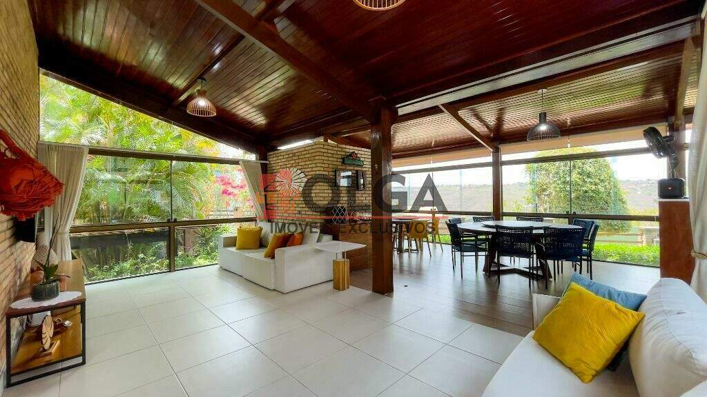 Casa à venda no bairro Santana: 