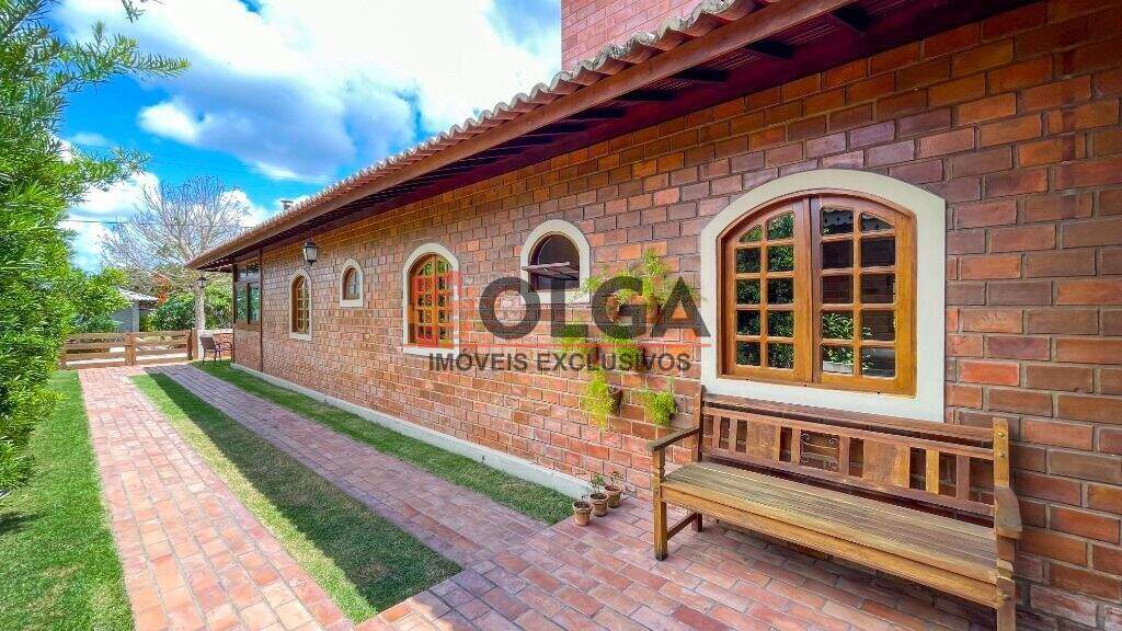 Casa à venda no bairro Novo Gravatá: 