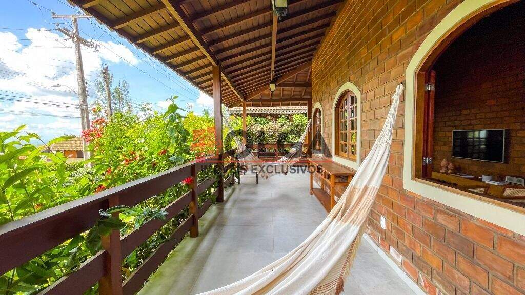 Casa à venda no bairro Novo Gravatá: 