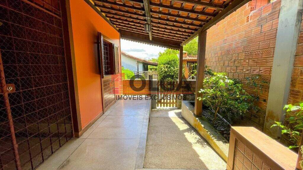 Casa à venda no bairro Porta Florada: 