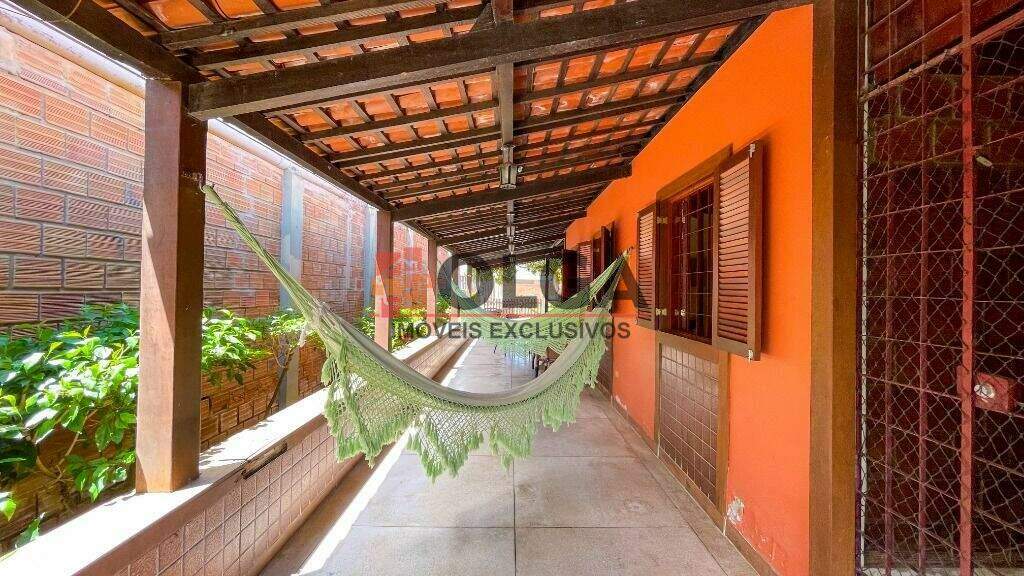 Casa à venda no bairro Porta Florada: 