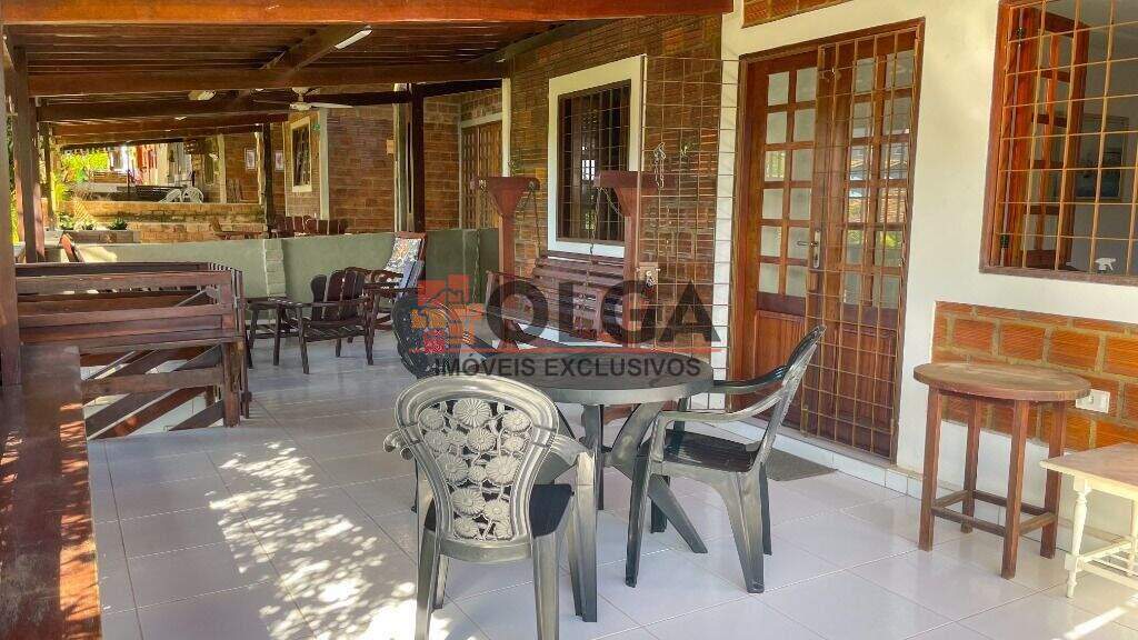 Casa à venda no bairro Santana: 