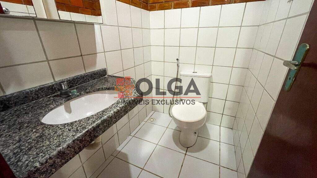 Casa à venda no bairro Santana: 