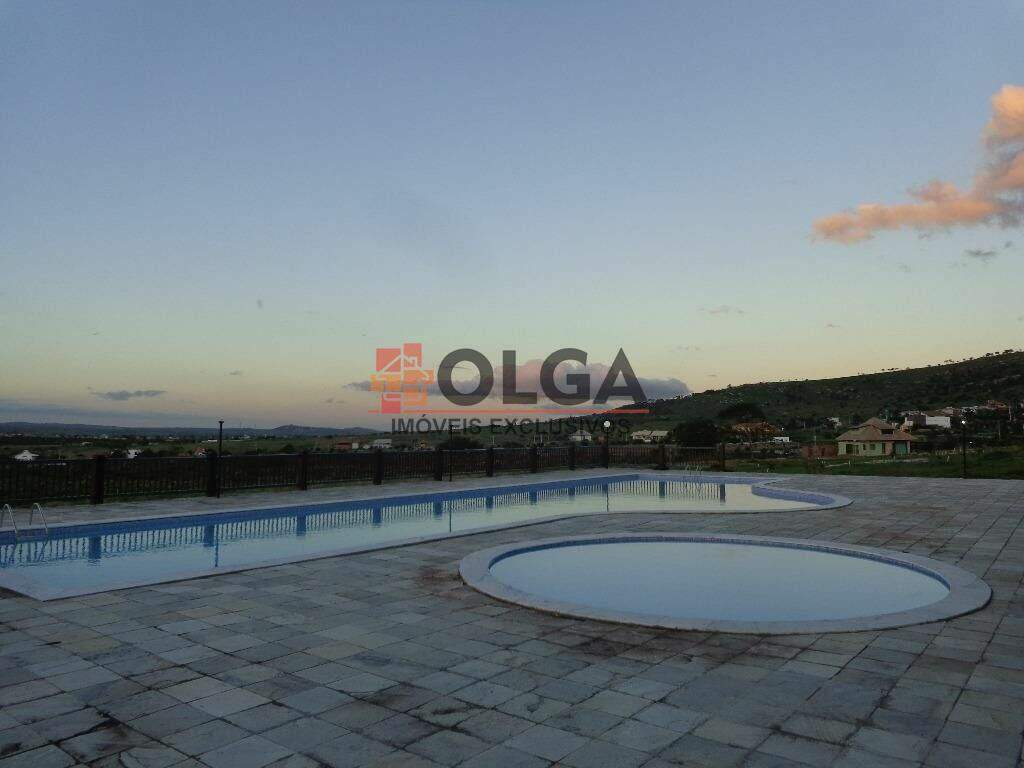 Flat à venda no bairro Rodovia Br 232: 