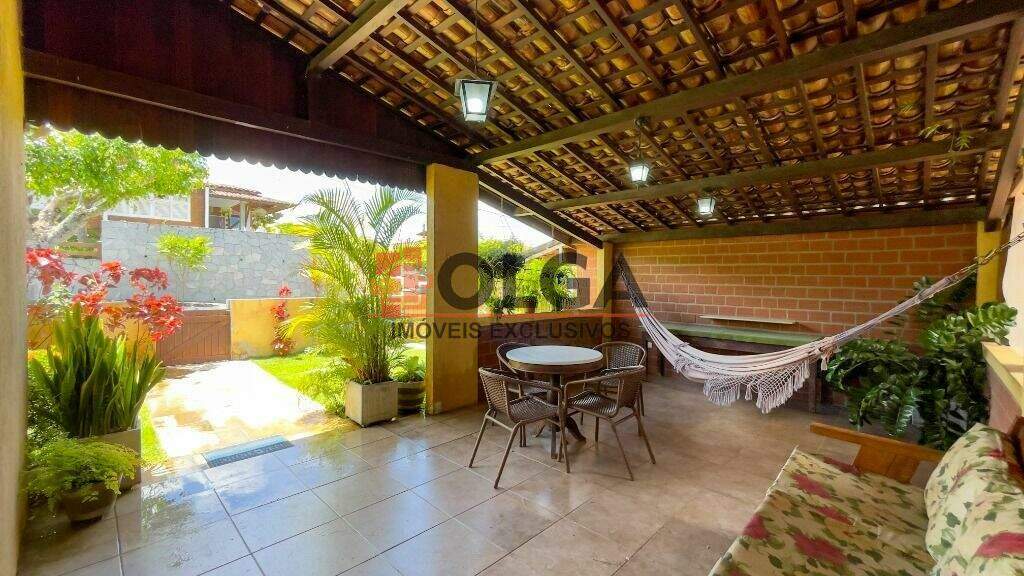 Casa à venda no bairro Novo Gravatá: 