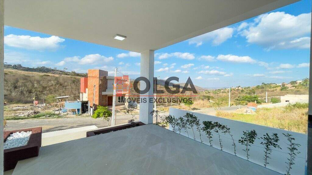 Casa à venda no bairro Novo Gravatá: 