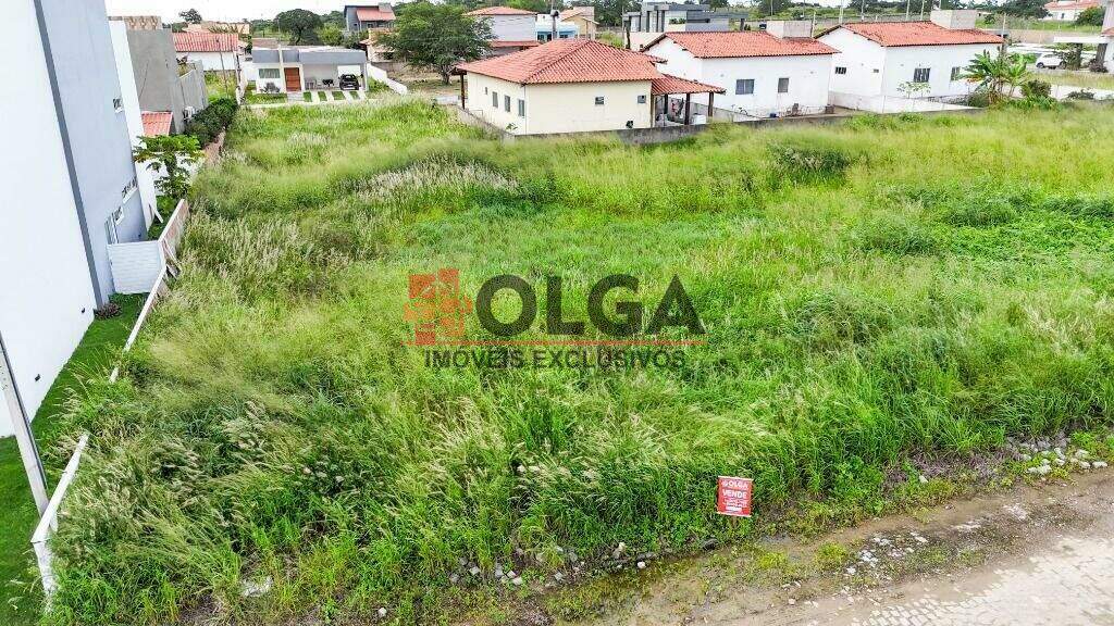 Terreno à venda no bairro Insurreição: 