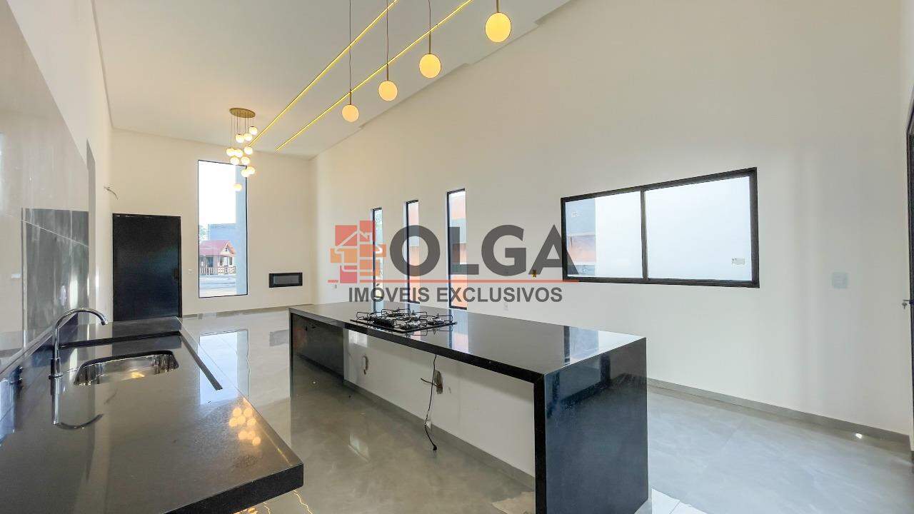 Casa à venda no bairro Novo Gravatá: 